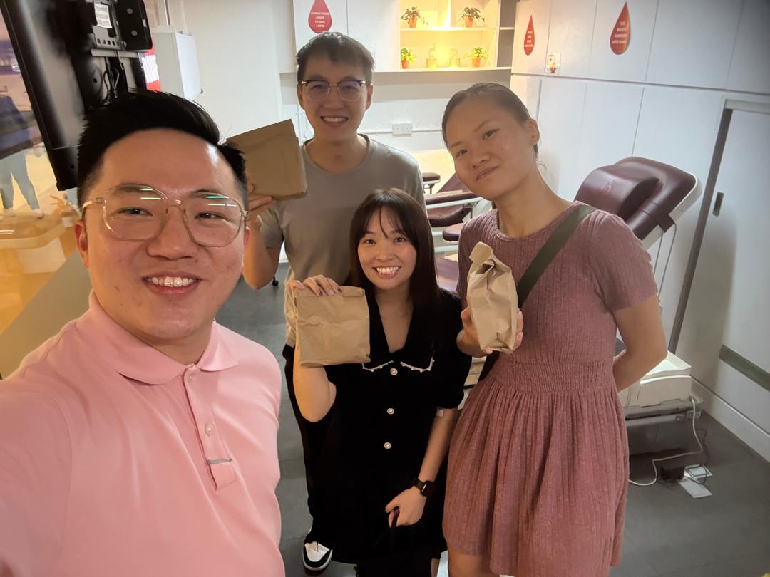 Ingenique Team Gives the Gift of Life: Blood Donation Drive for ESG Impact